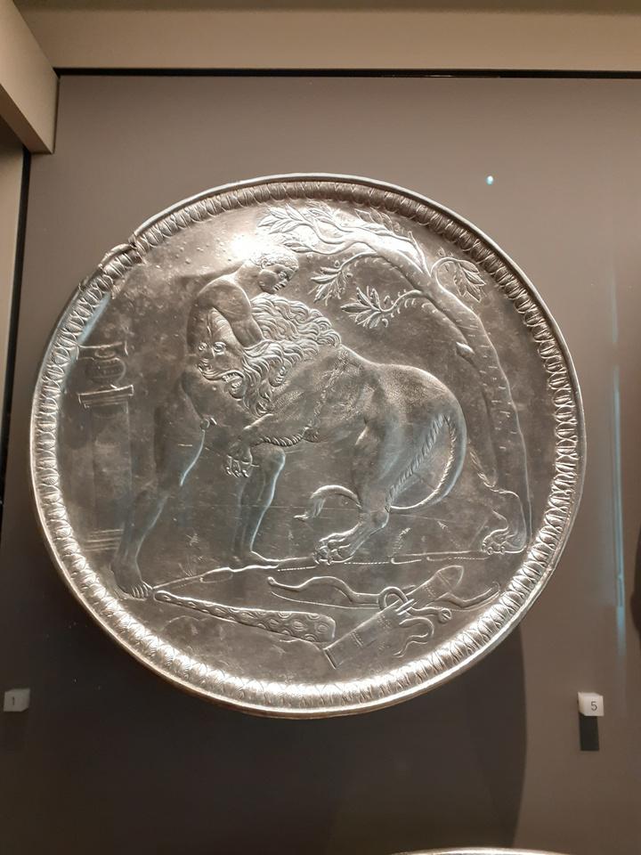 Muzejní exponáty ze sbírek Národní knihovny Francie Muzejní exponáty ze sbírek Národní knihovny Francie