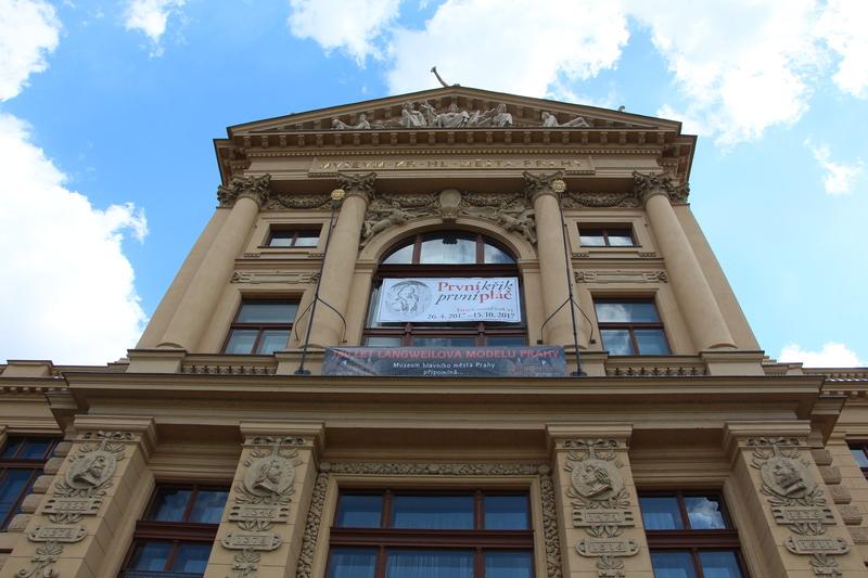 Muzeum hlavního města Prahy, ve kterém se výstava koná
