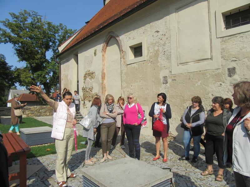Kolegyně ze soběslavské knihovny seznámila účastníky s historií hradu, v němž knihovna sídlí