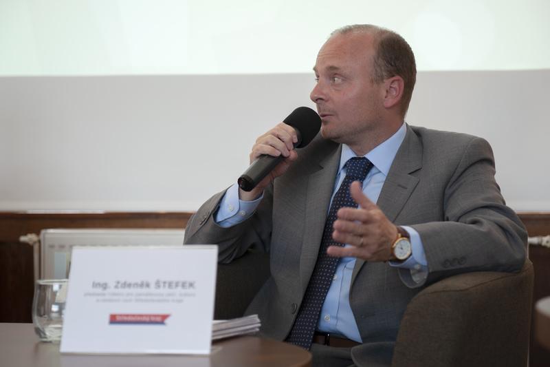 Diskuze, hovoří Zdeněk Štefek