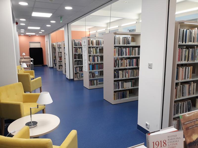 Městská knihovna Veselí nad Moravou – půjčovna pro dospělé