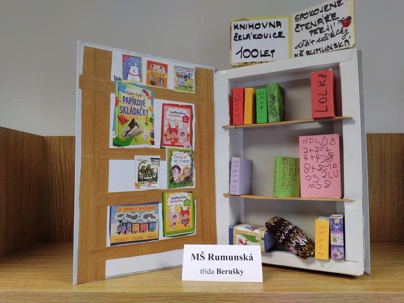 Dárek ke stým narozeninám knihovny od Mateřské školy Rumunská