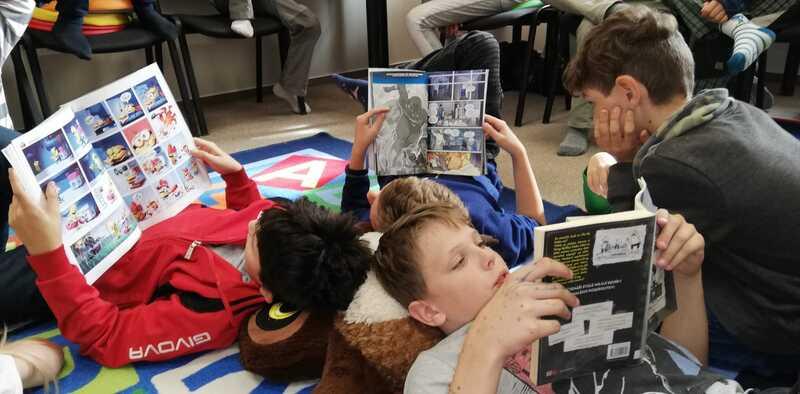 Setkání se školáky v roce 2019 (zdroj: Obecní knihovna v Budiměřicích) Setkání se školáky v roce 2019 (zdroj: Obecní knihovna v Budiměřicích)