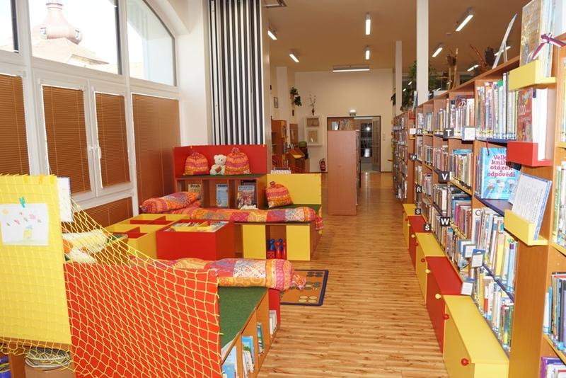 V dětském oddělení V dětském oddělení