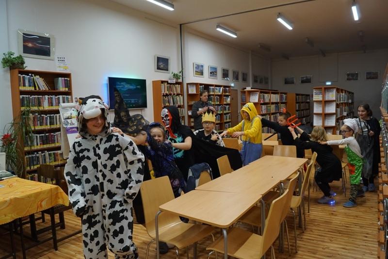 Místní lidová knihovna Kostomlaty pod Milešovkou Místní lidová knihovna Kostomlaty pod Milešovkou