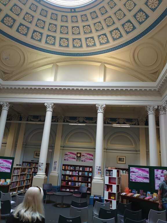Belfastská ústřední knihovna