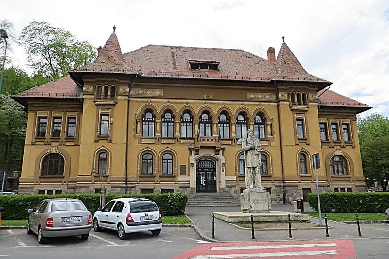 Okresní knihovna v Brašově (foto: Mister No, CC BY 3.0)
